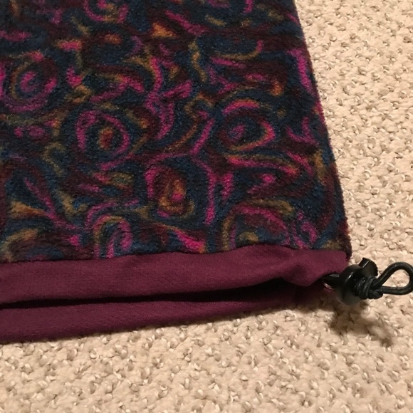 Polartec fleece zip up multicolour vest - Picture 5 of 11